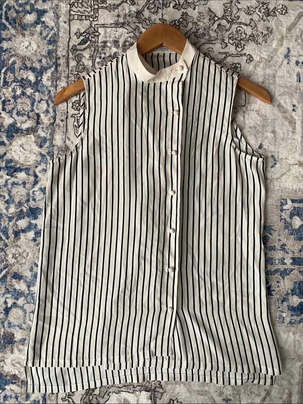 Frame Denim Sleeveless Silk Striped Button Up Blouse White & Black